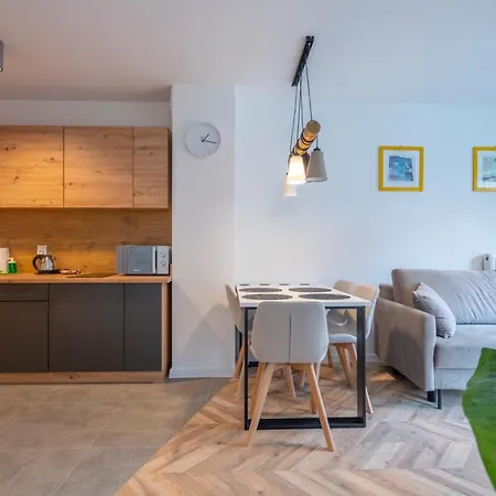 Kilinskiego 17 * شكلارسكا بوريبا